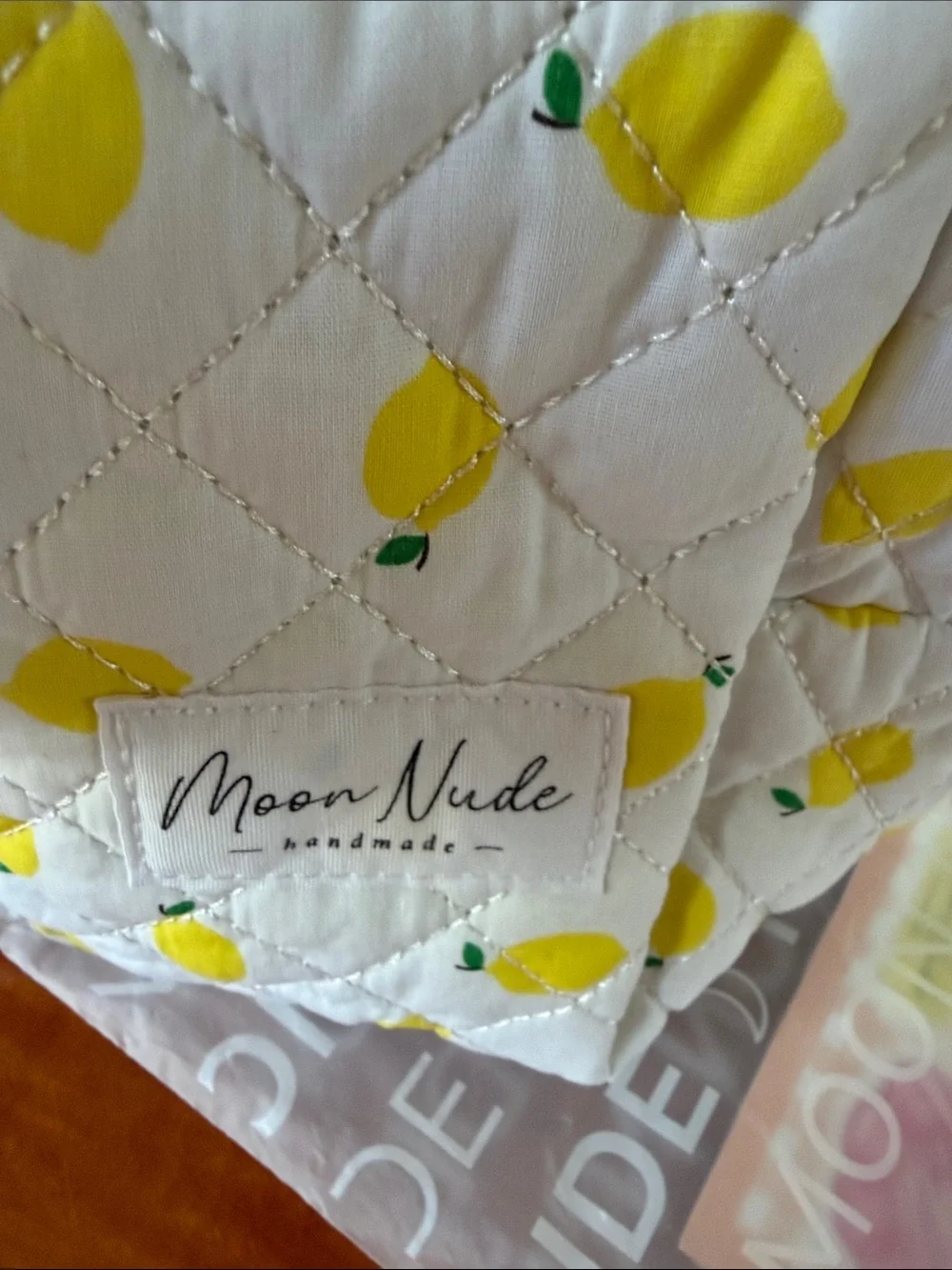Moon Nude Quilted Lemon Cosmetic Pouch - White & Yellow